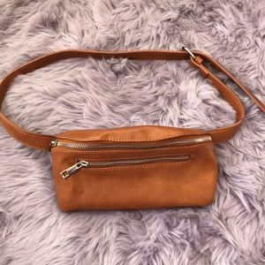 Belt like fanny pack